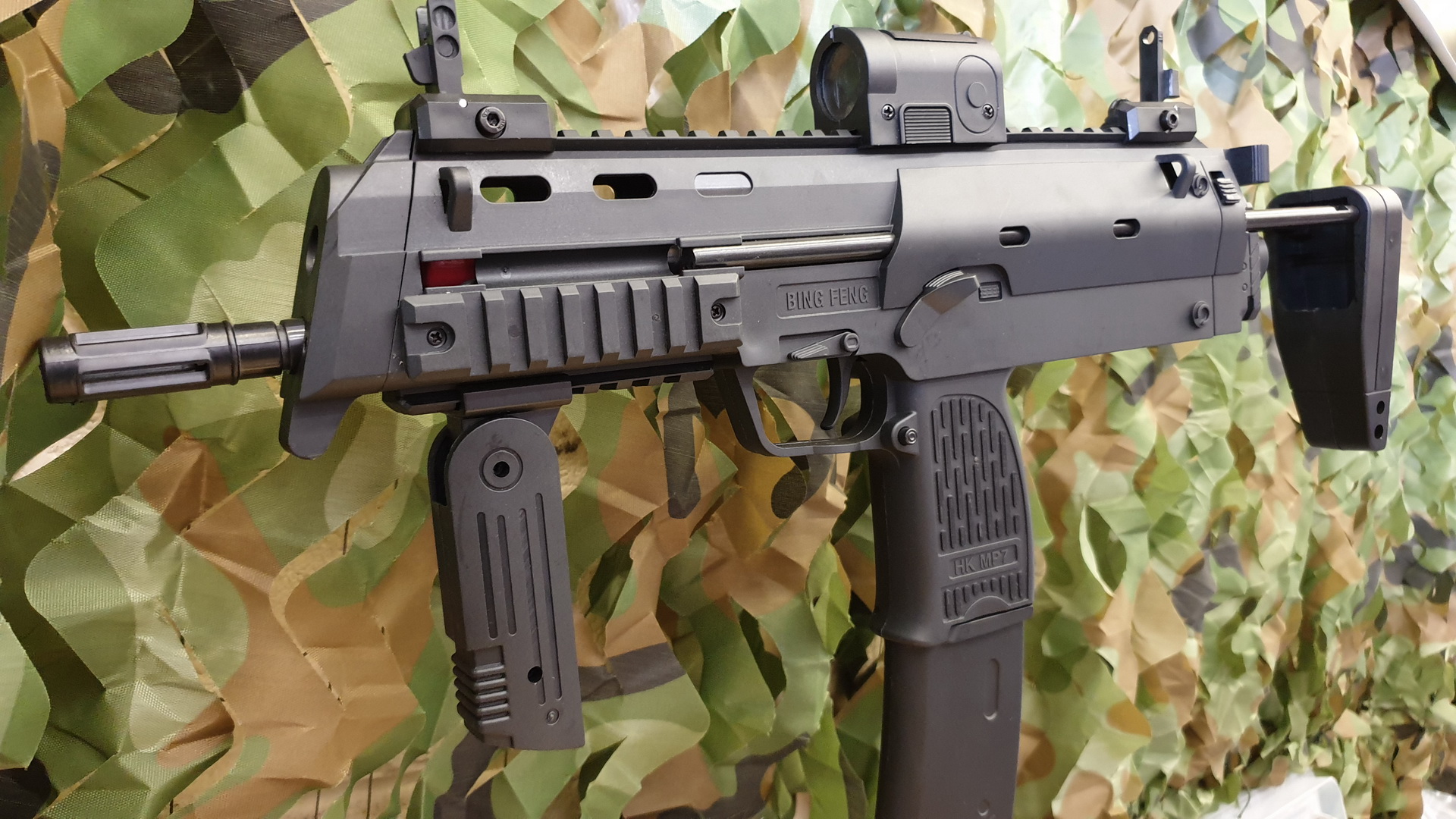 BF MP7 V3 SMG Gel Blaster w/ Nylon Gearbox - Image 9